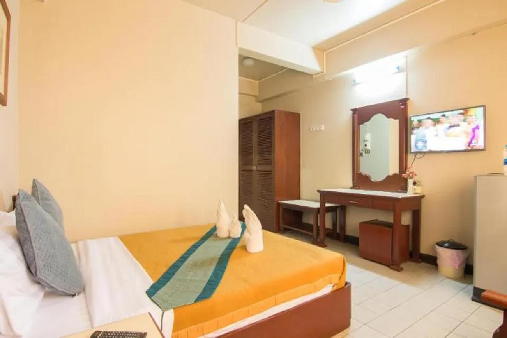 Khelang Nakorn Hotel Lampang Exterior foto