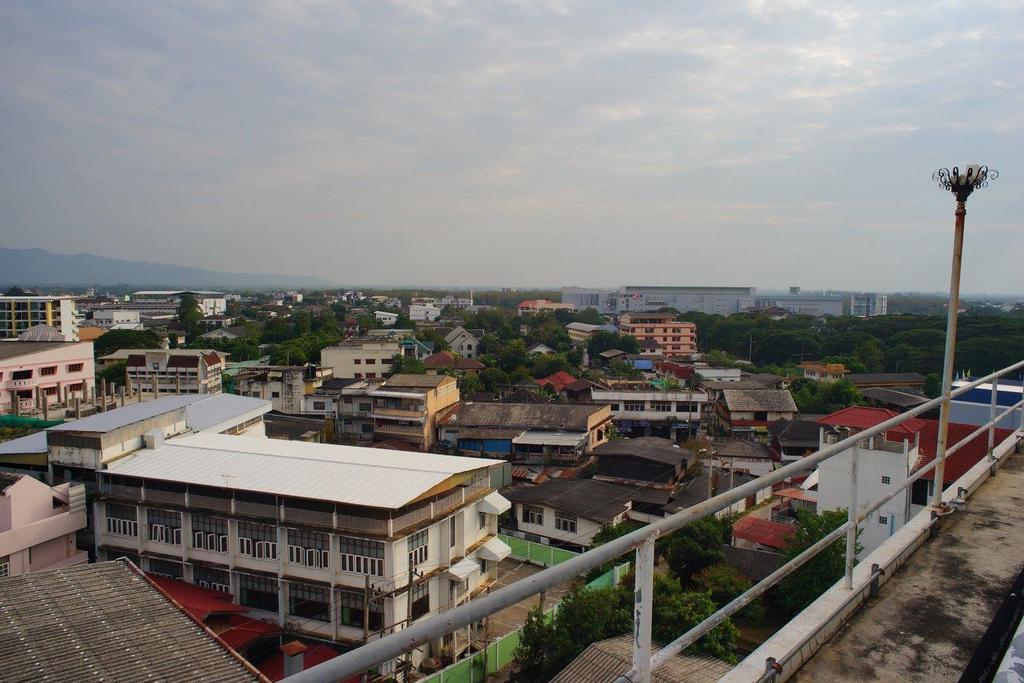 Khelang Nakorn Hotel Lampang Exterior foto